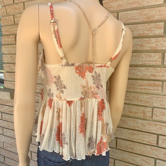 🦋Free People Melbourne Floral Tank🦋 - Picture 10 of 11